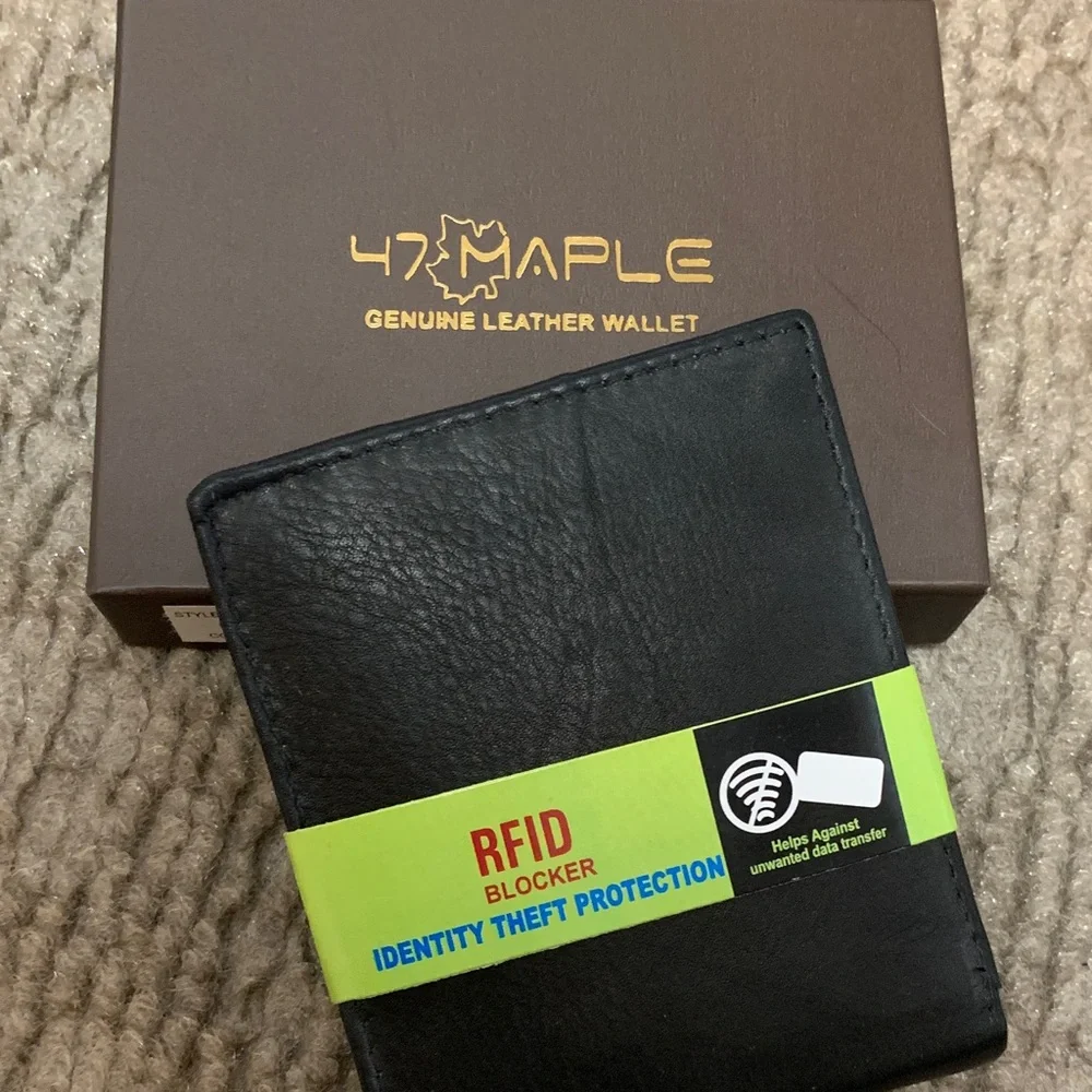 Black RFID Blocking Wallet